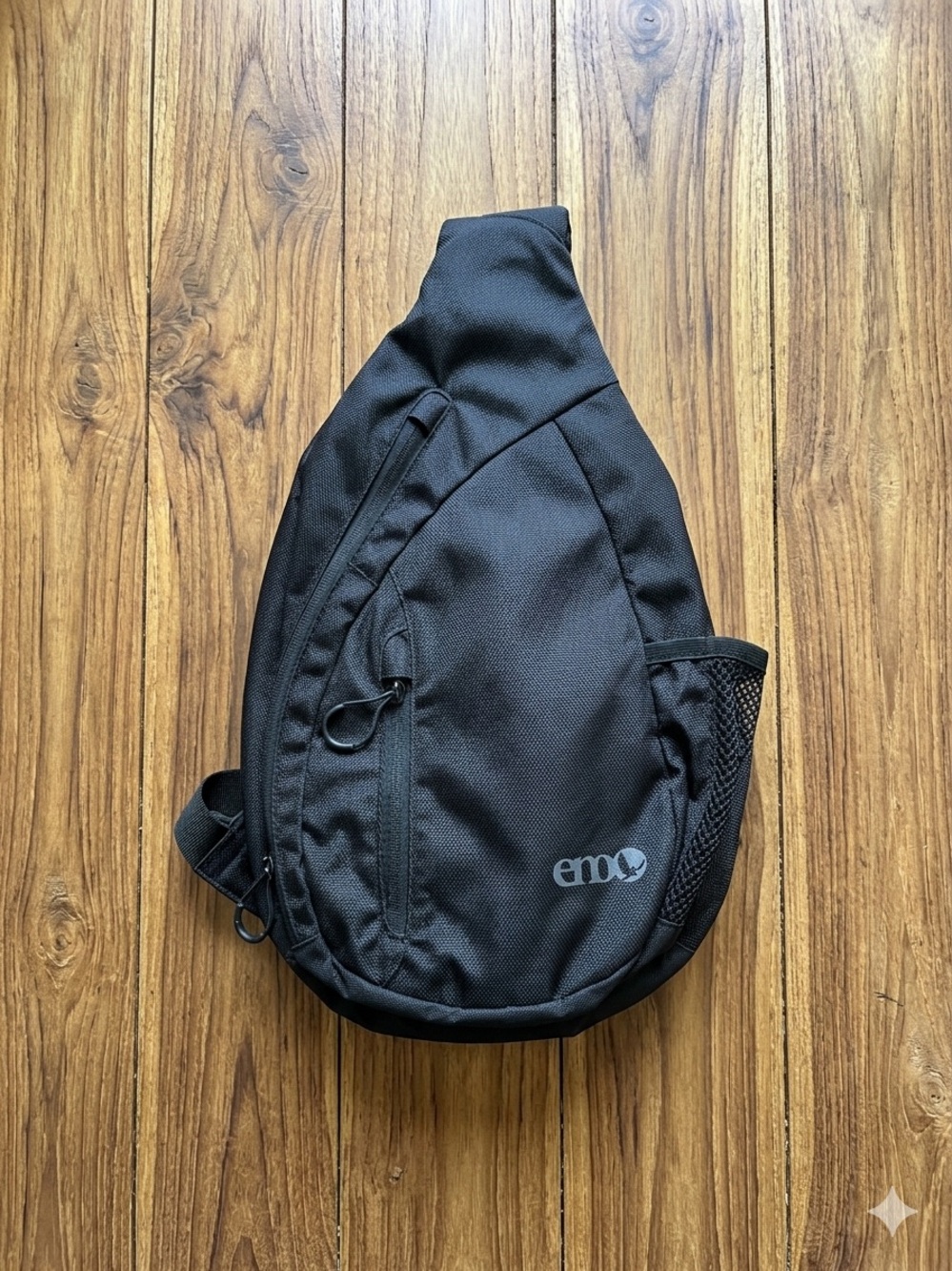 ENO Sling Bag - Compact Crossbody Pack